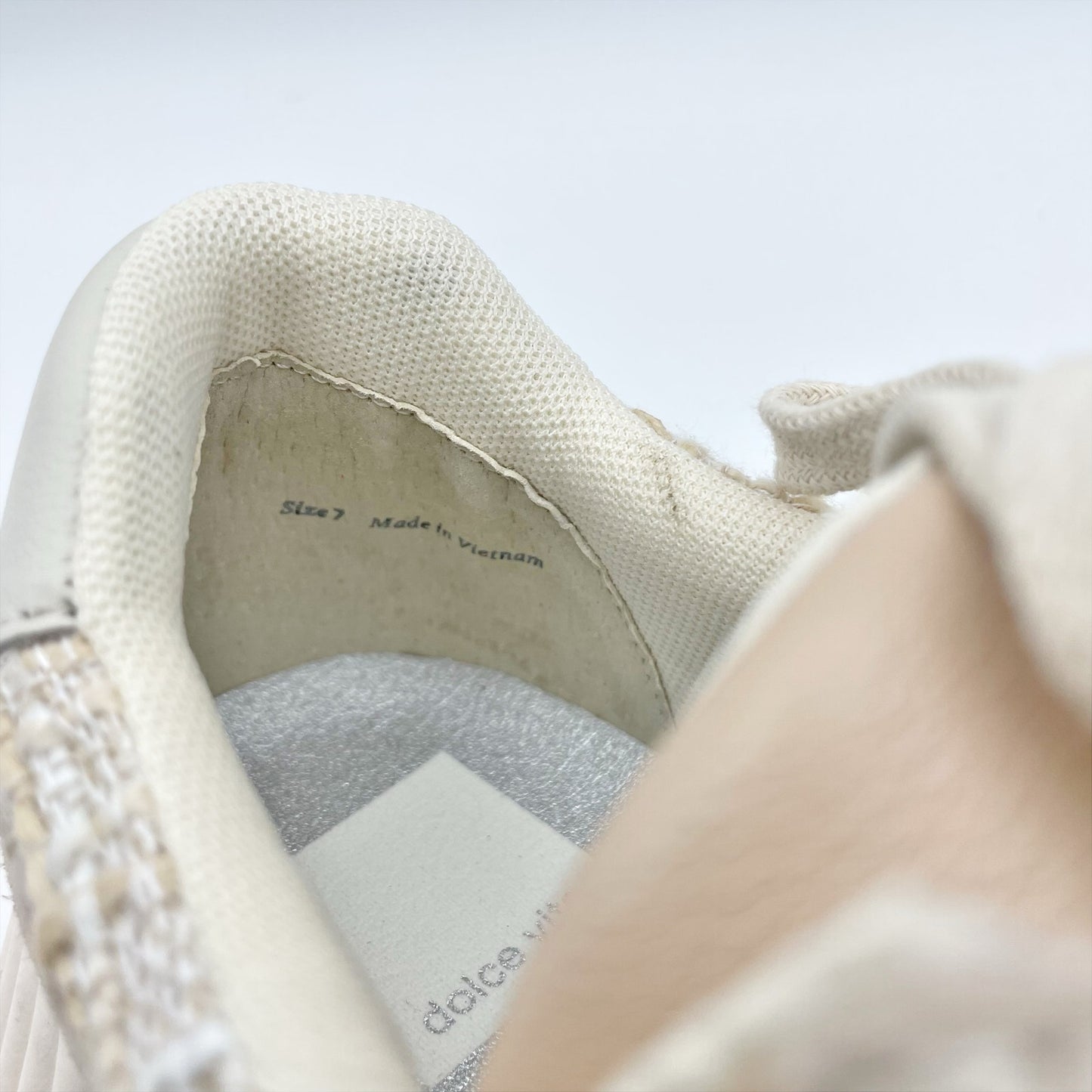 Dolce Vita Women's Dolen Leather Sneaker Size 7 Ivory Tan Lace-Up Closure NIB