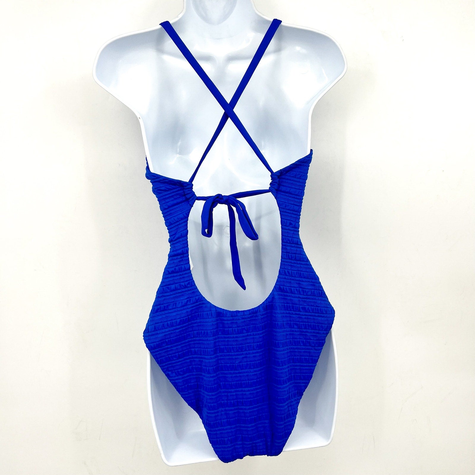 BECCA Coast Ariyah Plunge One Piece Swimsuit Medium Ultramarine Blue Ribbed NWT