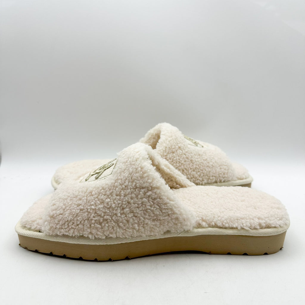 ARIAT Womens Cozy Chic Fuzzy Slippers Size 11 Cream Slide Sandals NWOB