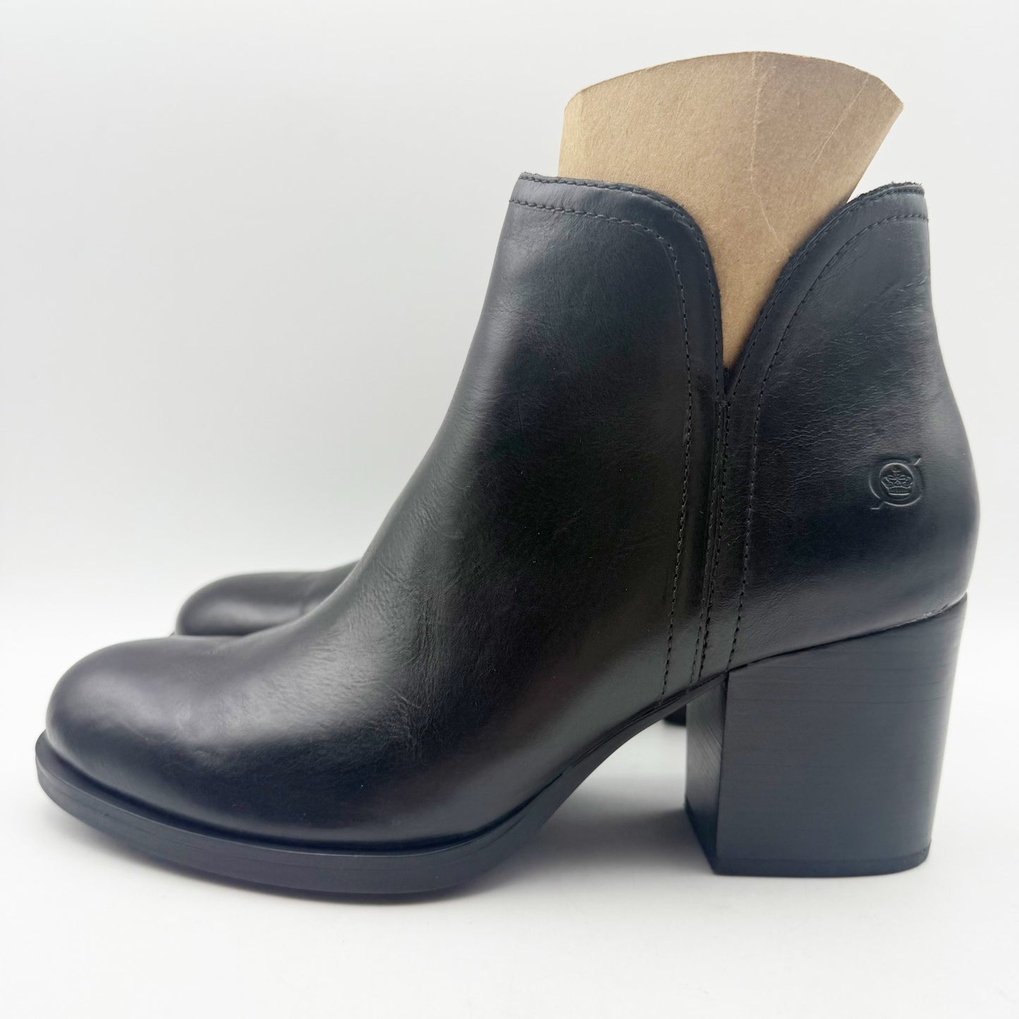 Born Womens Olivia Ankle Booties US 8.5 M EU 39 Black Leather NIB