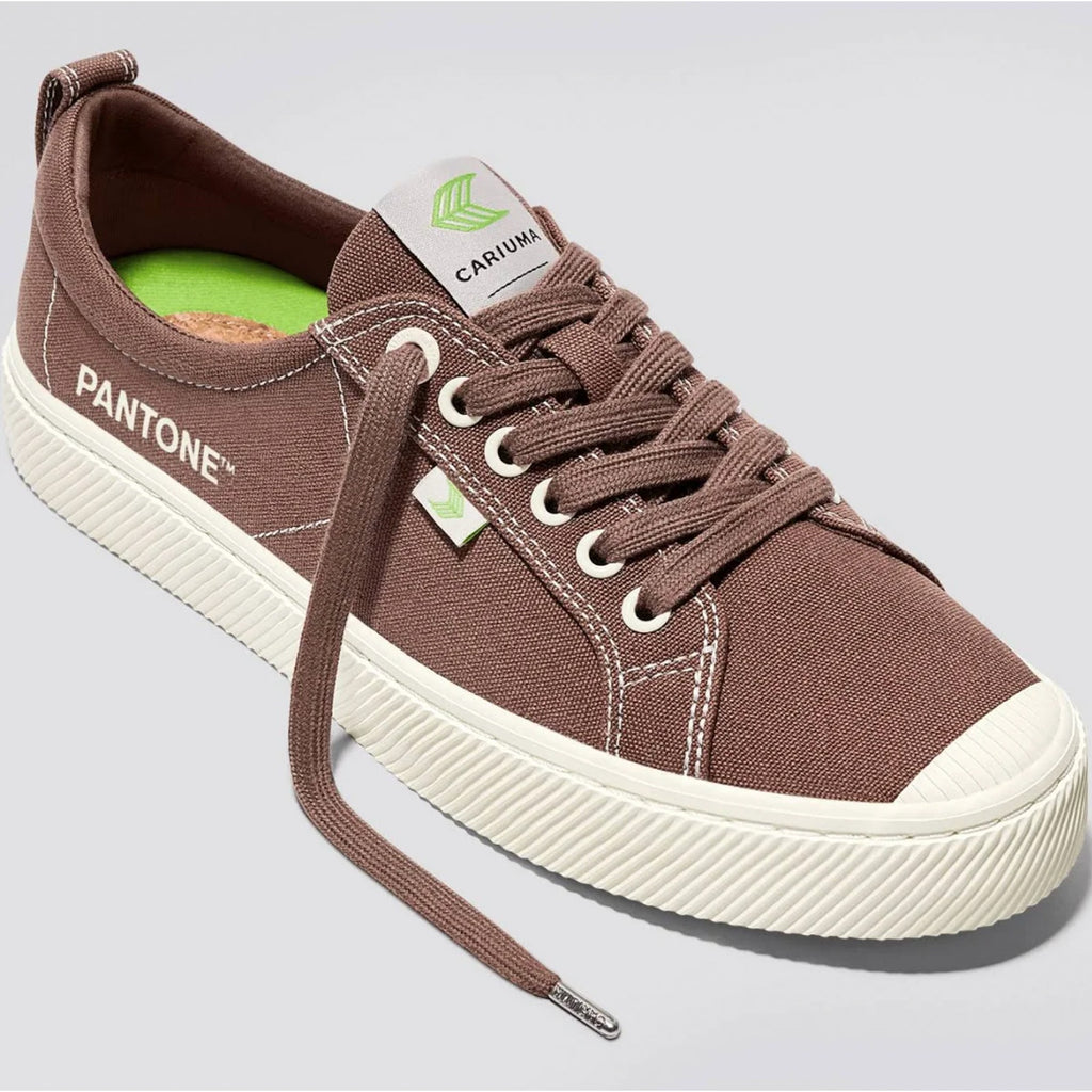 Cariuma Womens OCA Low Canvas Sneaker Size 9 Brown Pantone Contrast Thread NIB