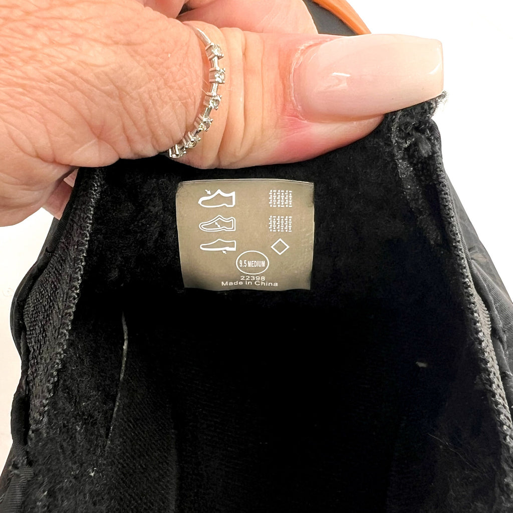 COLDWATER CREEK Women's Dakota Trail Slip-Ons Shoes Size 9.5 Black Comfort NIB