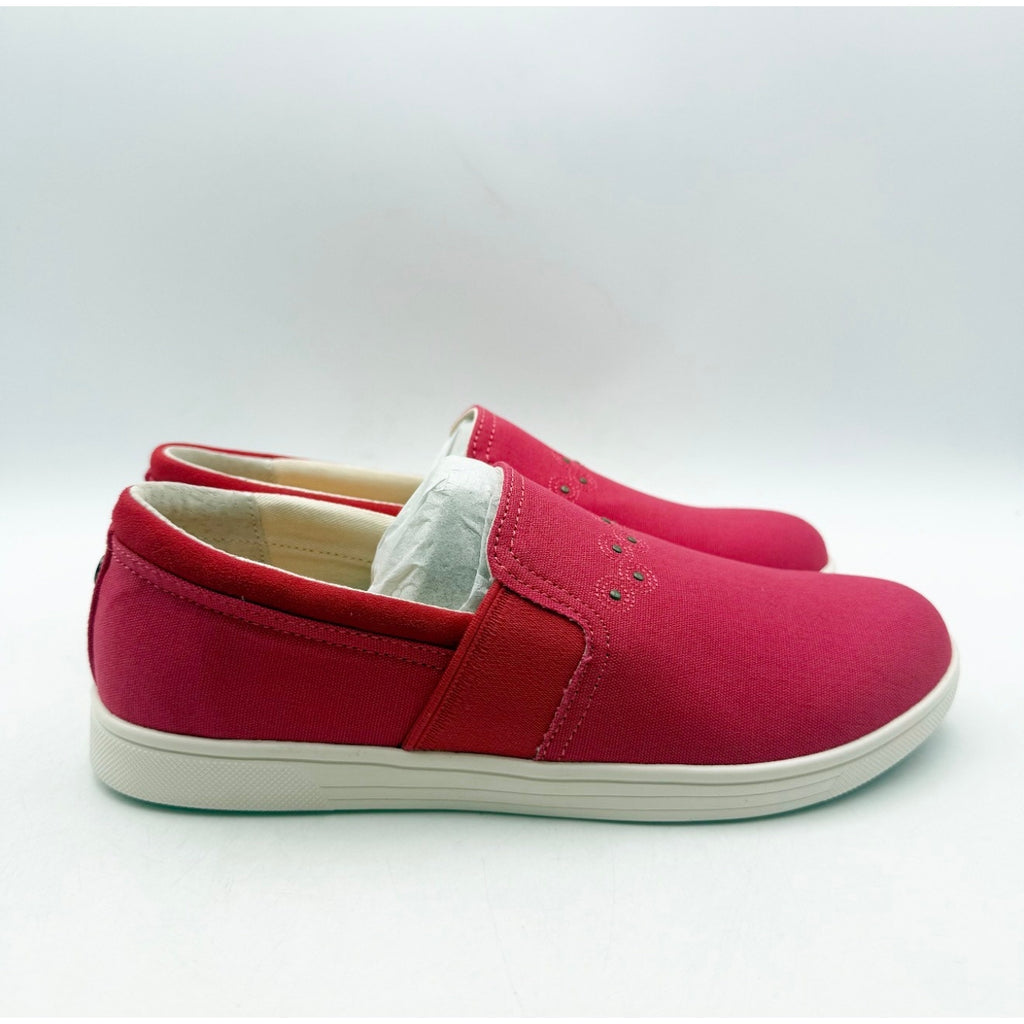 Spenco Women's Waterfront Canvas Slip On Sneaker Size 7 Red Pink Bittersweet NIB