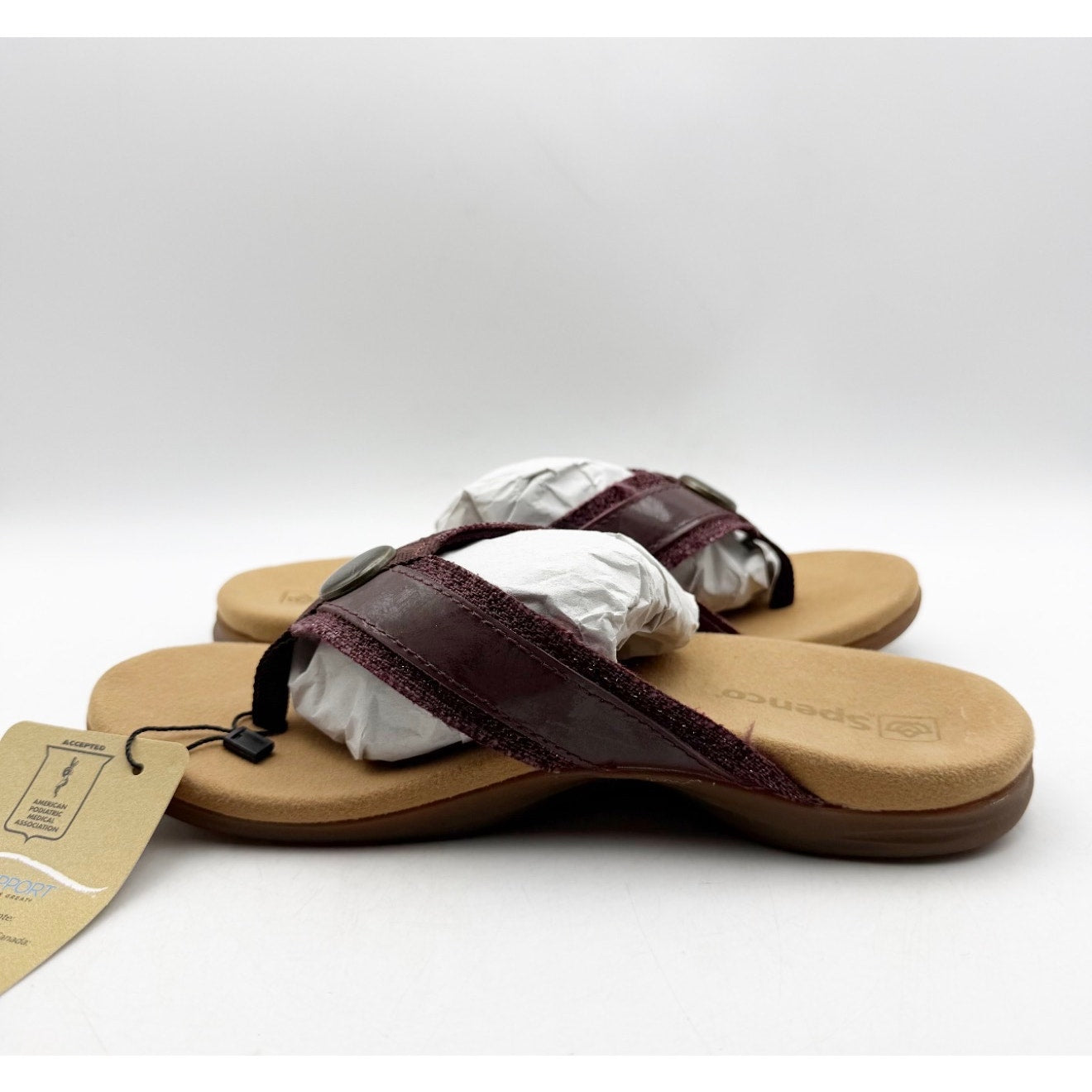 Spenco Women's Sutton Flip Classic Size 5.5 WIDE Red Wine Sassafras NIB