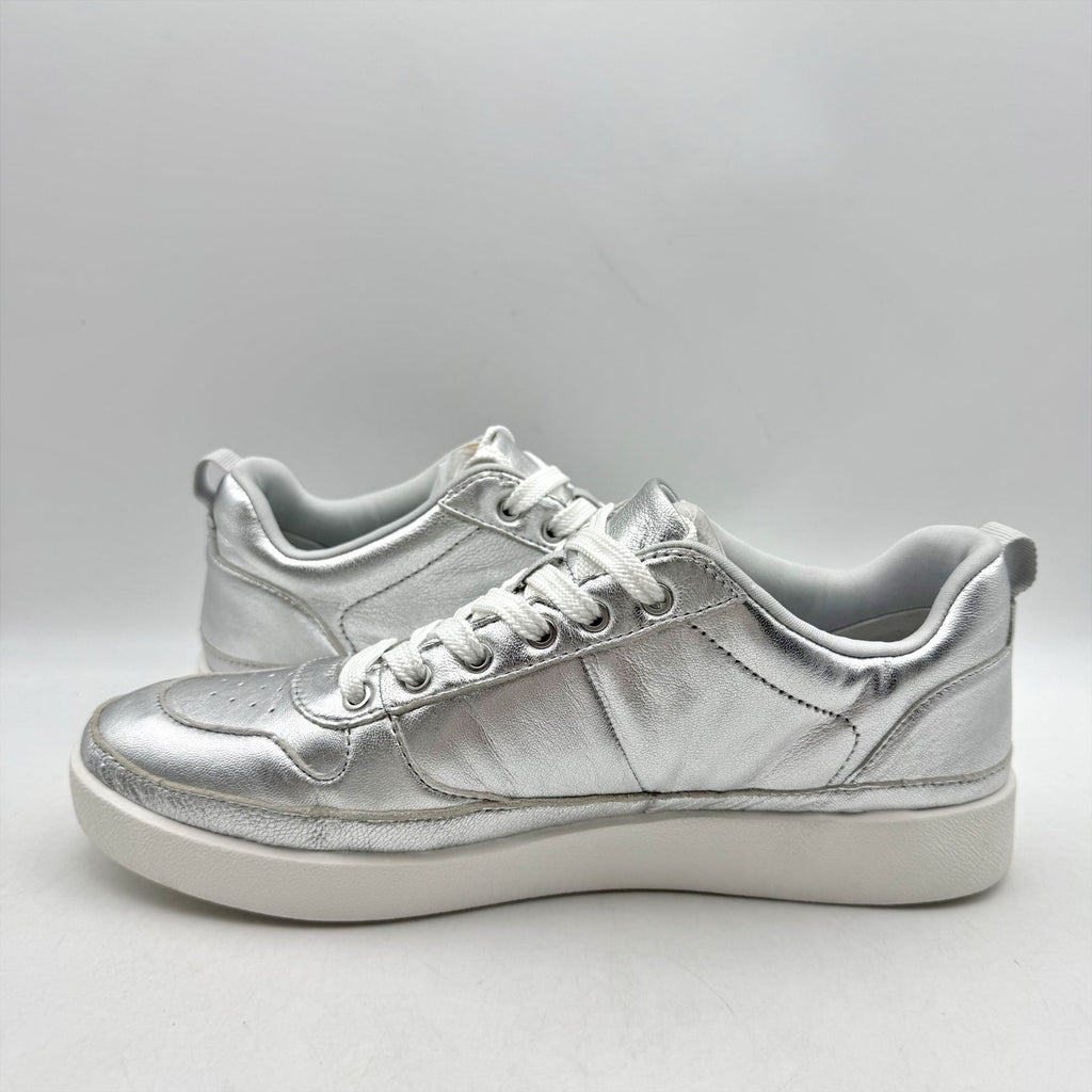 Vionic Womens Elise Casual Sneakers Size 8.5 EU 39 Silver Leather NIB