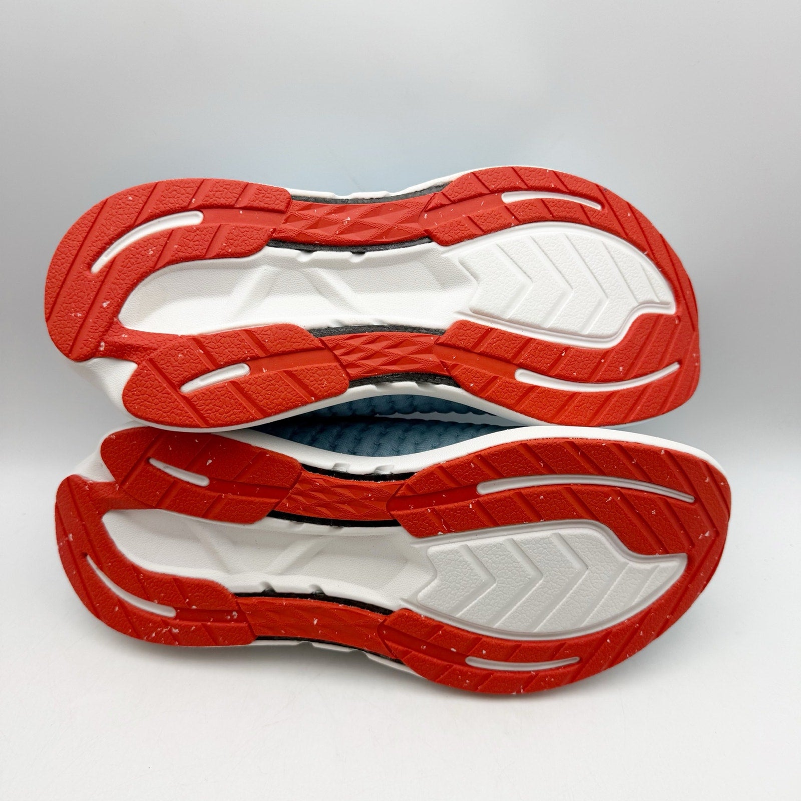 Rabbit Mens Dream Chaser Running Shoes Size 9.5 Crystal Blue White Athletic NIB
