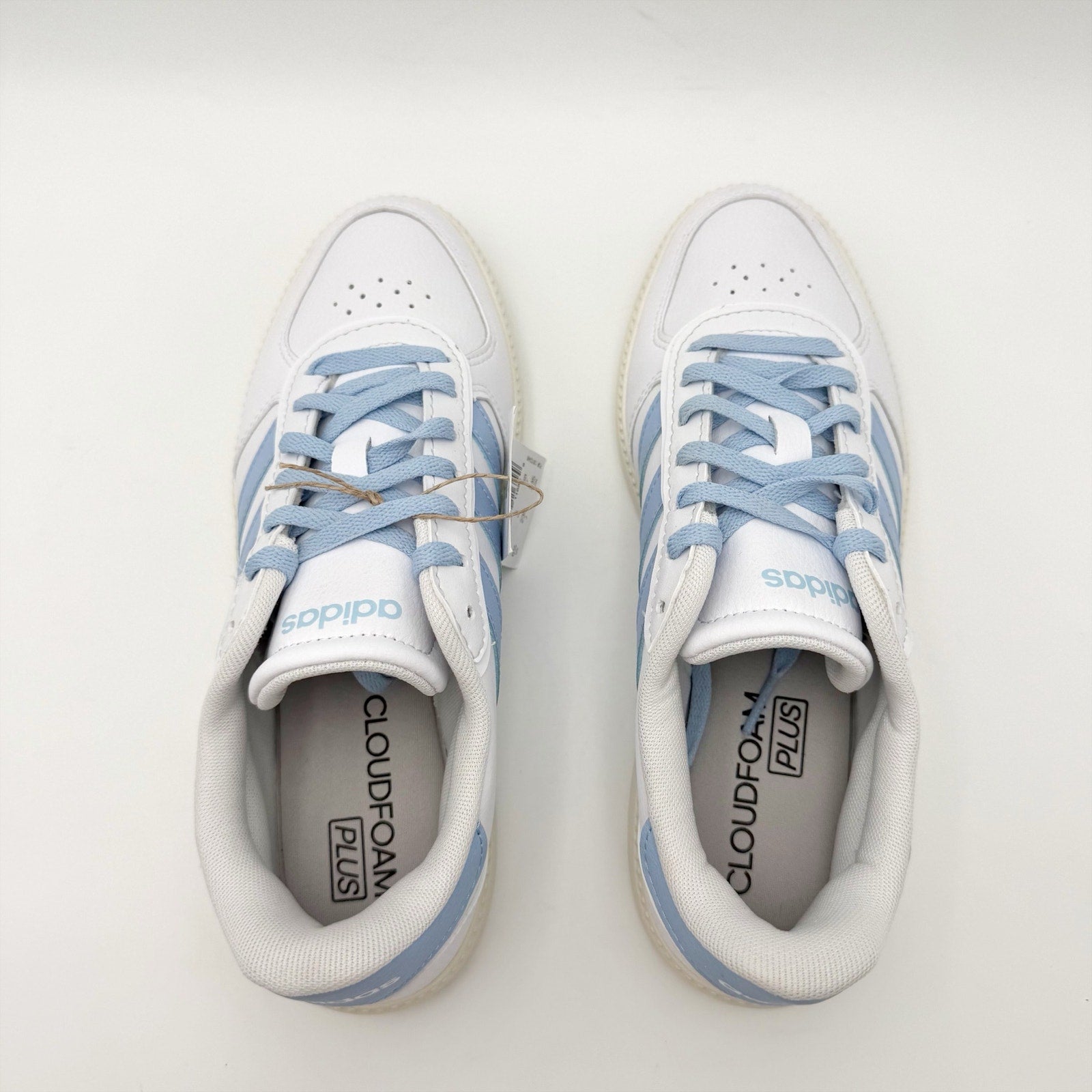Adidas Womens Breaknet Sleek Casual Sneaker Size 6.5 White Blue NWT
