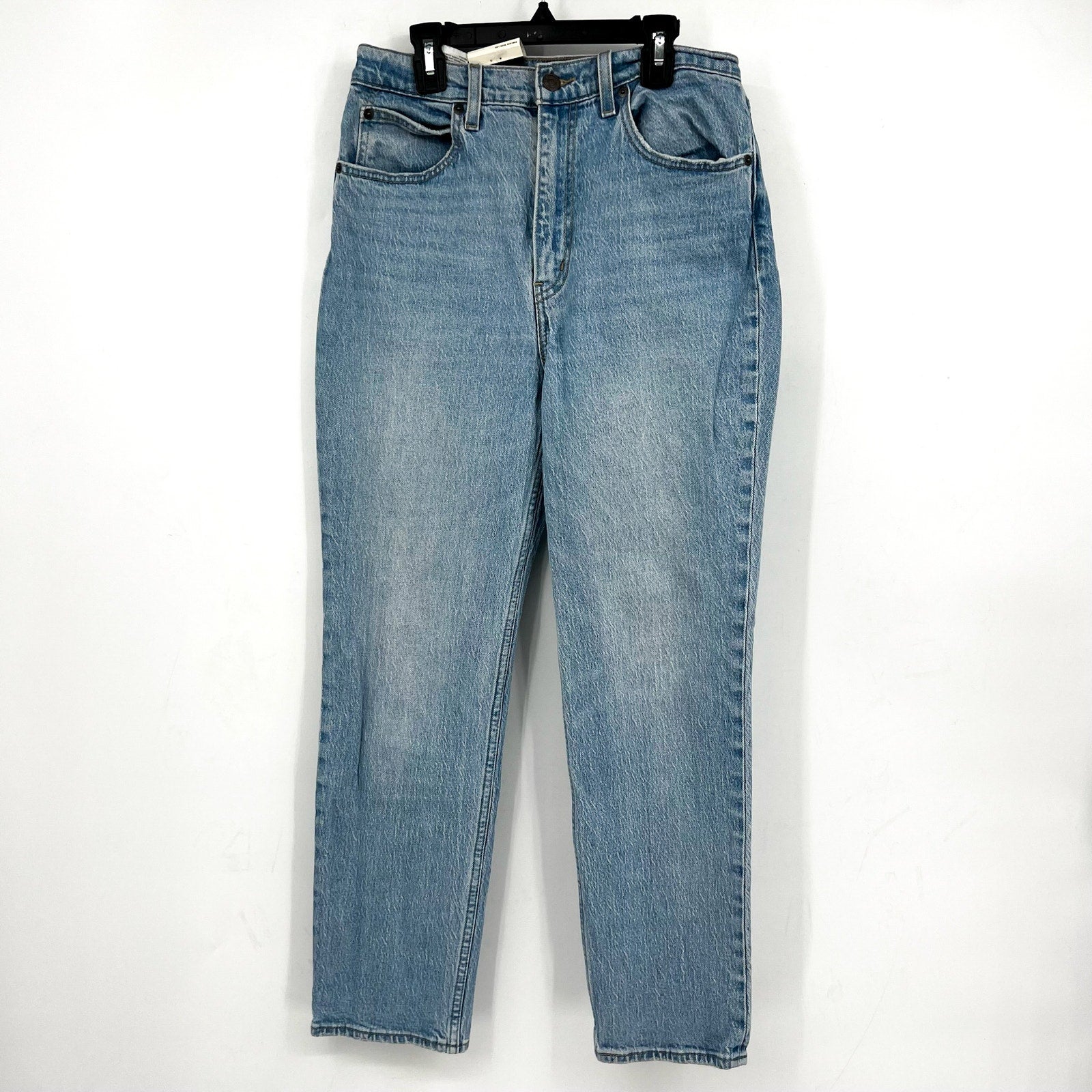 Levi's Womens 70's High Rise Slim Straight Jeans Size 28 US 6 Light Blue NWT
