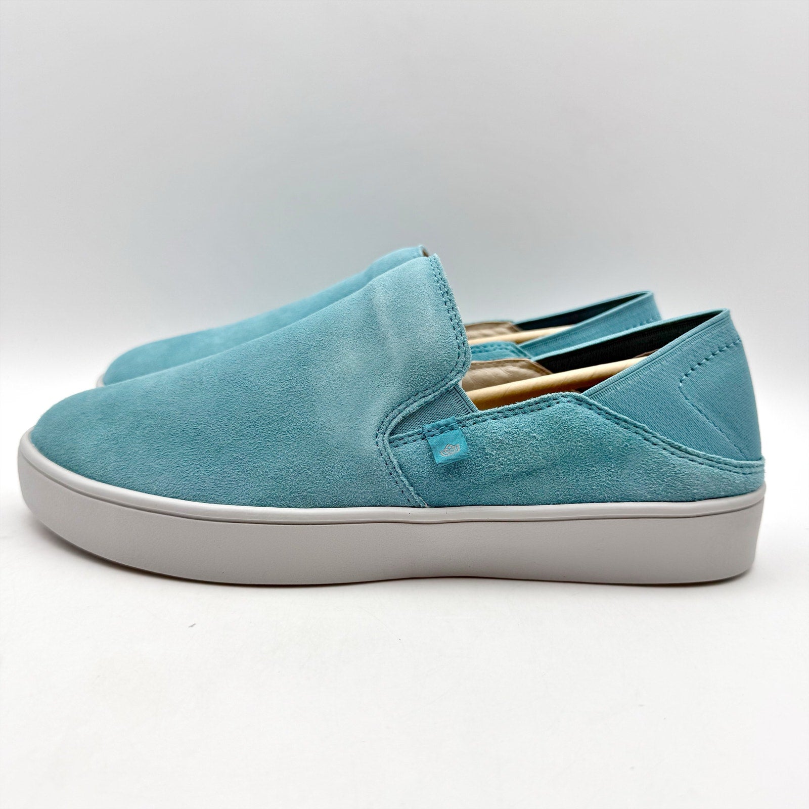 Spenco Womens Saylor Slip On Casual Shoes Size 8 WIDE Blue Leather NIB
