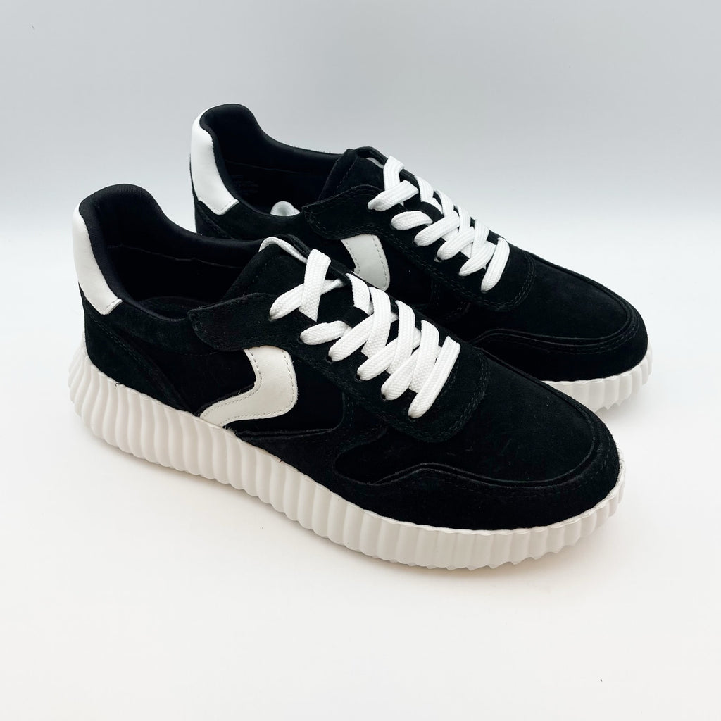 Steve Madden Womens Shereen Sneaker US 8 M Black Suede Lace-Up Closure NIB