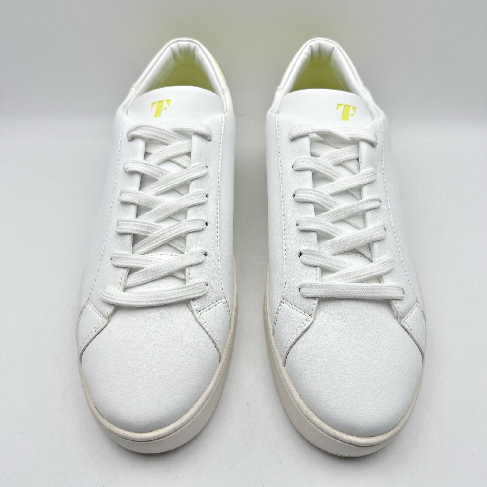 Thousand Fell Mens Lace Up Sneakers US 10 EU 43 White NIB