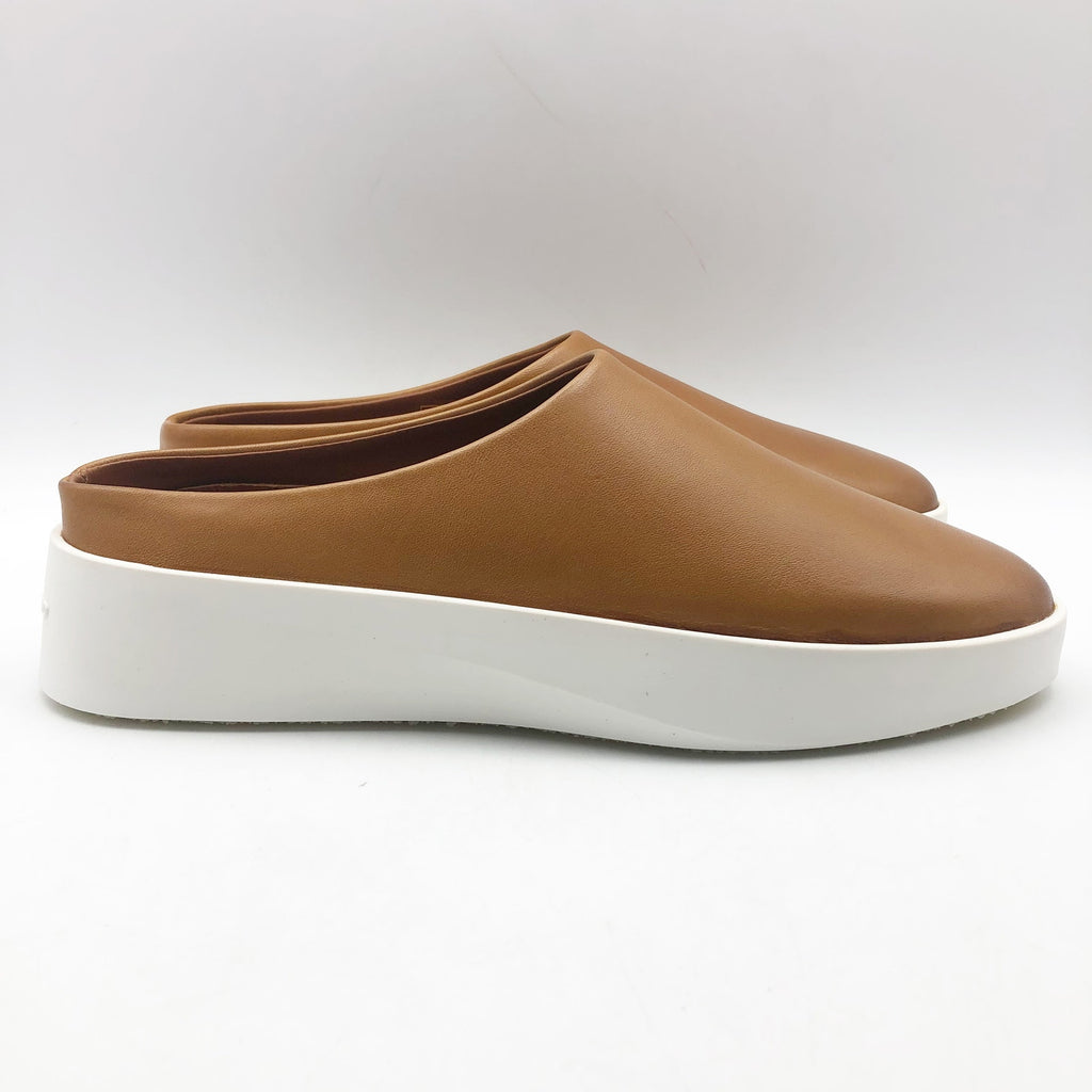 Wolf & Shepherd Cruise Mule Slip On Shoes Womens 6 Mens 4.5 Tan Leather NIB