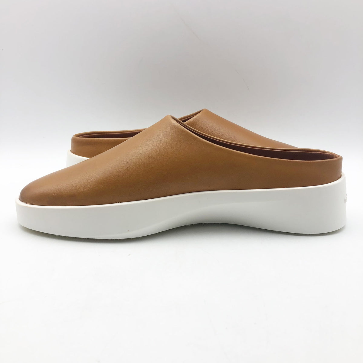 Wolf & Shepherd Cruise Mule Slip On Shoes Womens 6 Mens 4.5 Tan Leather NIB