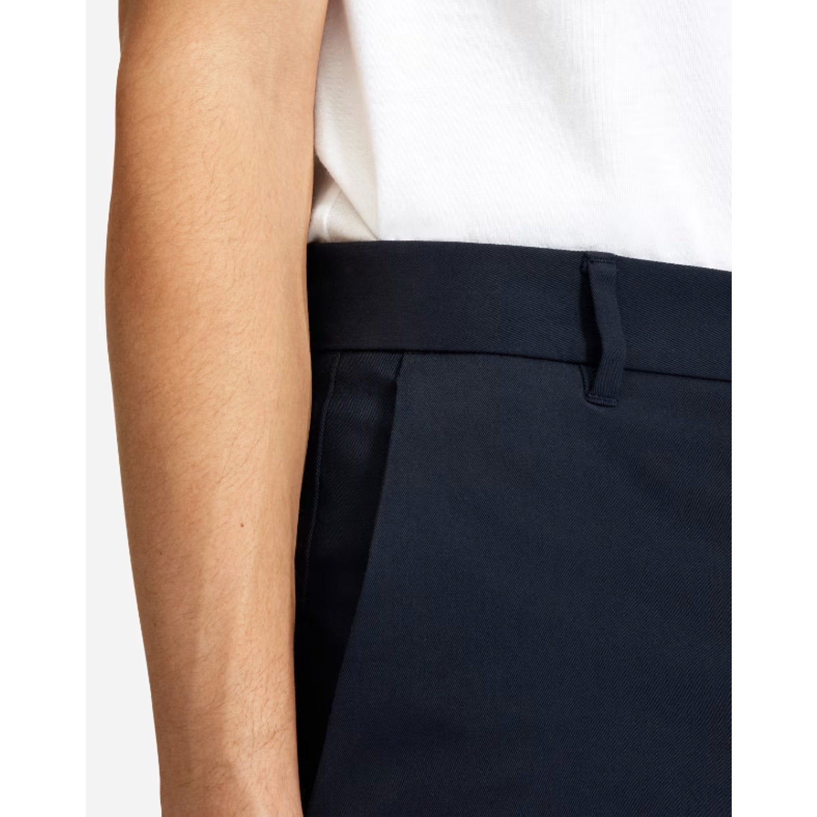 Everlane Mens The 7" Performance Chino Shorts Size 31 Navy Blue NWT