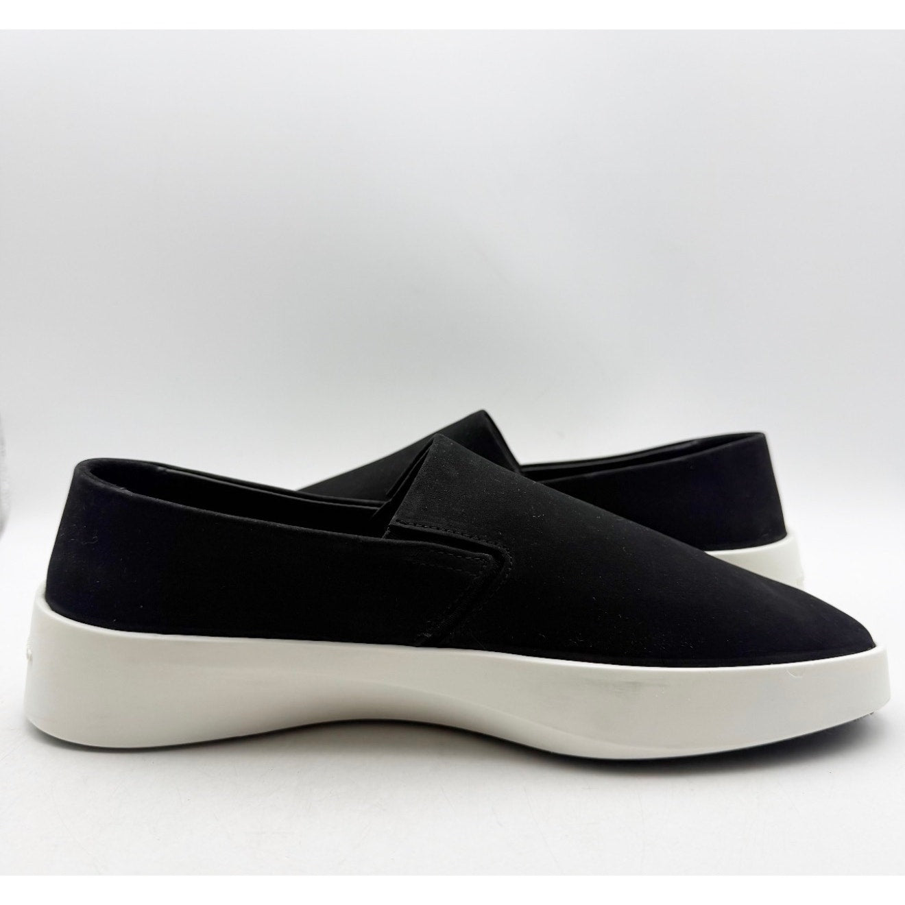 Wolf & Shepherd Cruise Slip On Shoes Mens 7.5 Womens 9 Black Leather Suede NWOB