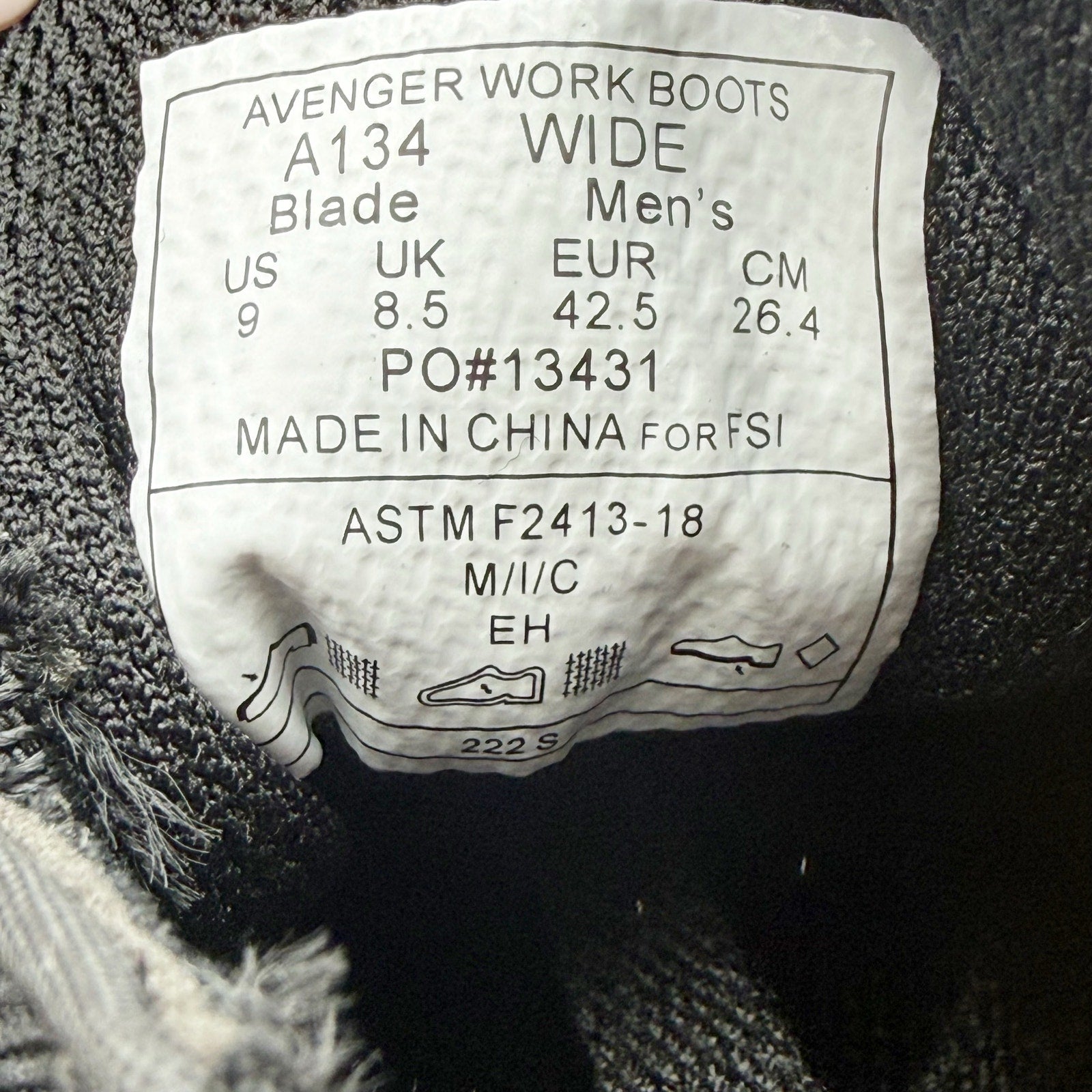 Avenger Mens Blade 3 Eye Low Work Shoes 9 WIDE Black Comp Toe A134 SR EH NIB