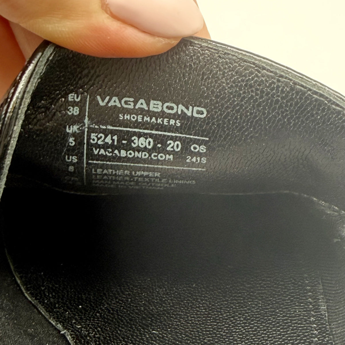 Vagabond Women Kenova Penny Loafers EU 38 US 8 Black Crinkle Leather NIB