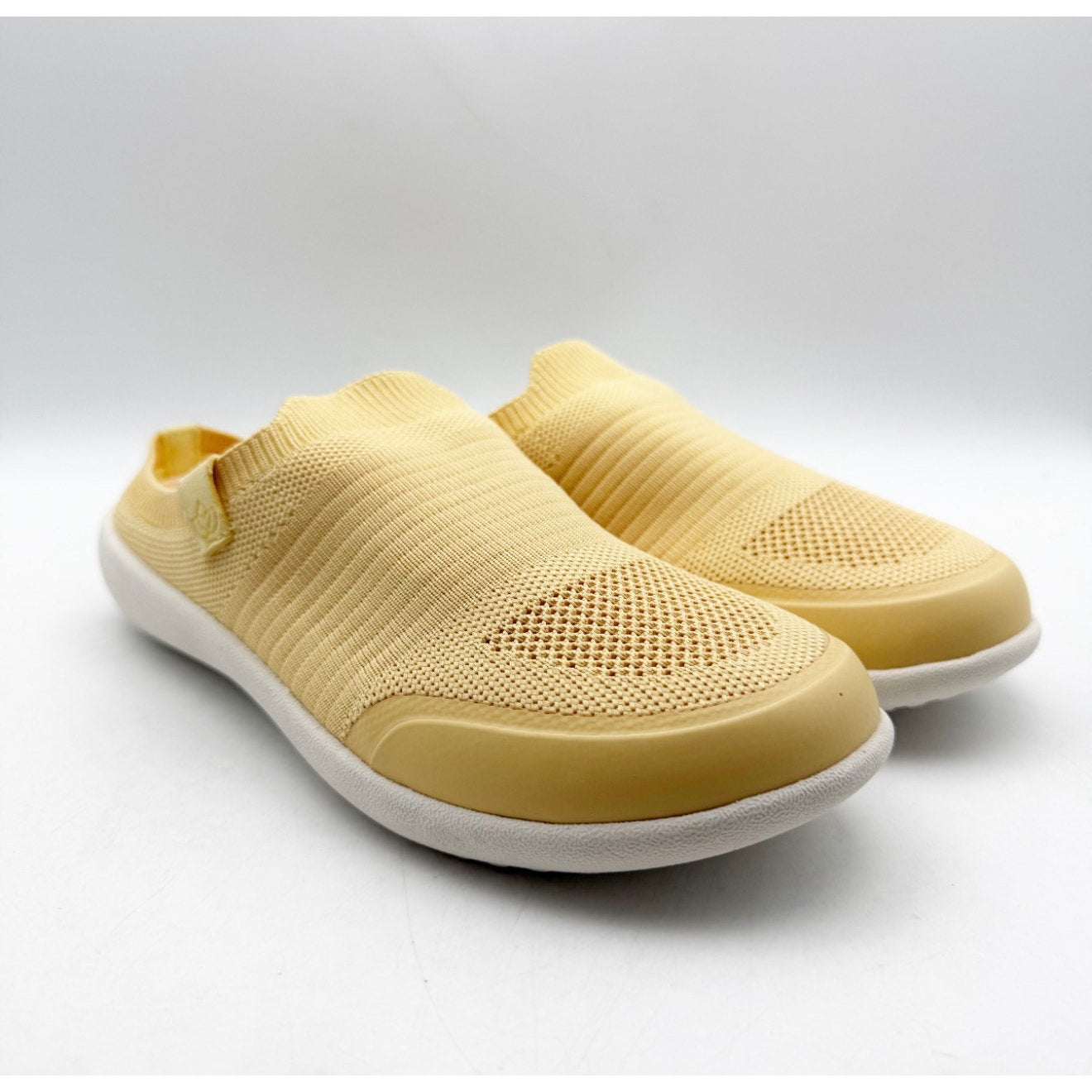 Spenco Women's Blissful Casual Shoes Size 6 Sundress Yellow Slip On Mule NIB