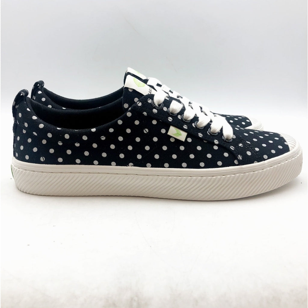 Cariuma Womens OCA Low Sneakers Size 7 Black White Polka Dot Canvas NIB