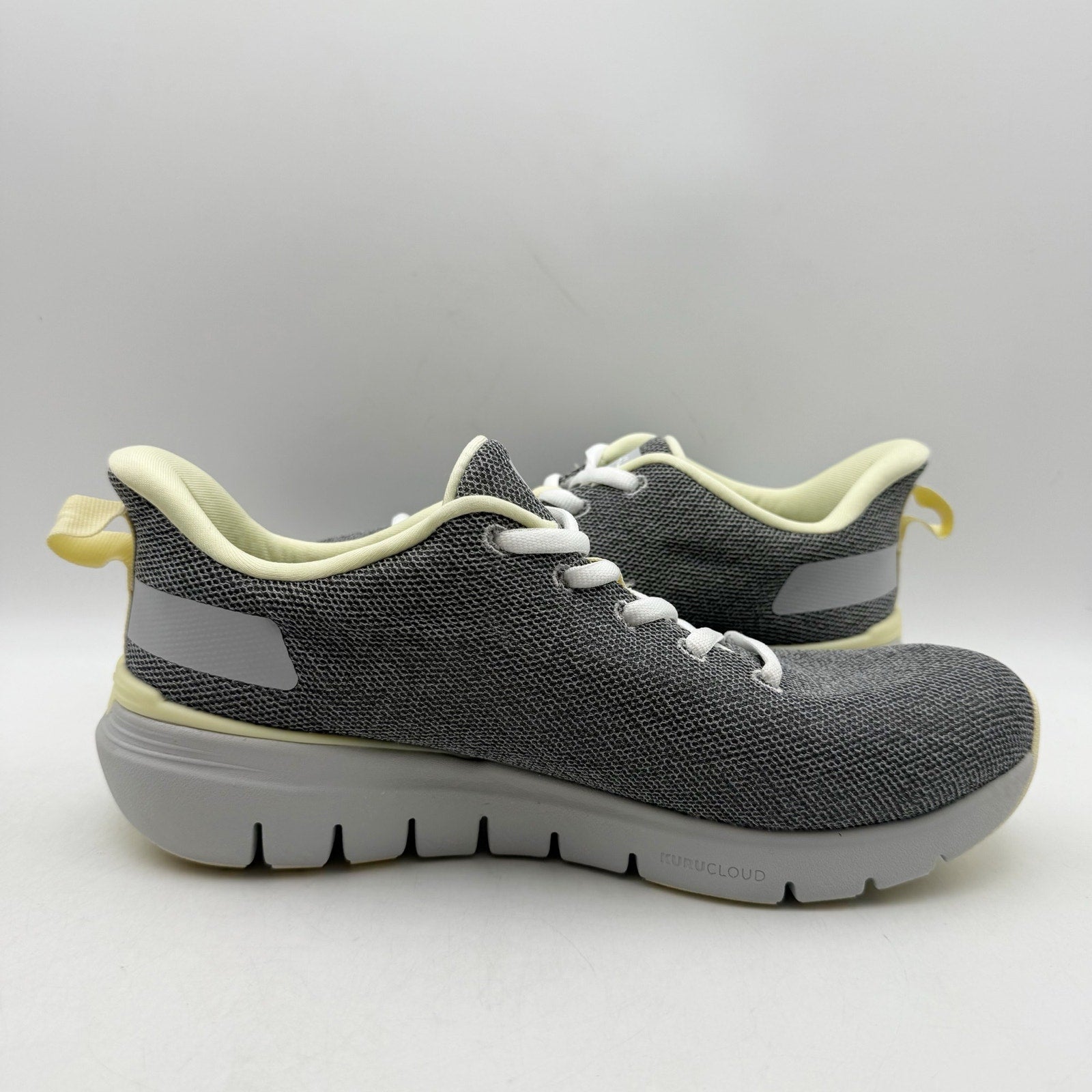 KURU Womens Flex Via Sneakers 8.5 M Dove Gray Pale Lime Athletic Shoes NWOB