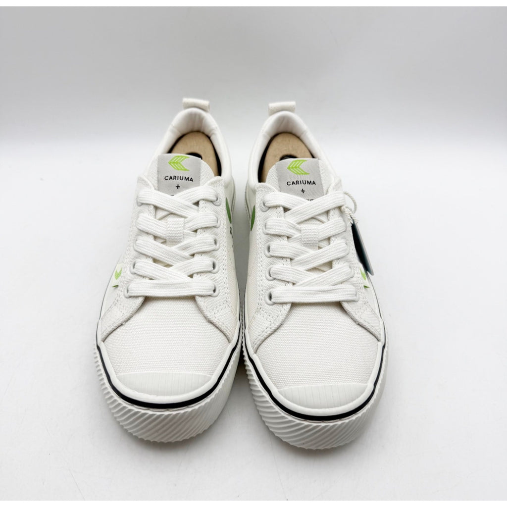 Cariuma X Peanuts Womens OCA Low Skate Sneakers Size 9.5 White Canvas Snoopy NIB
