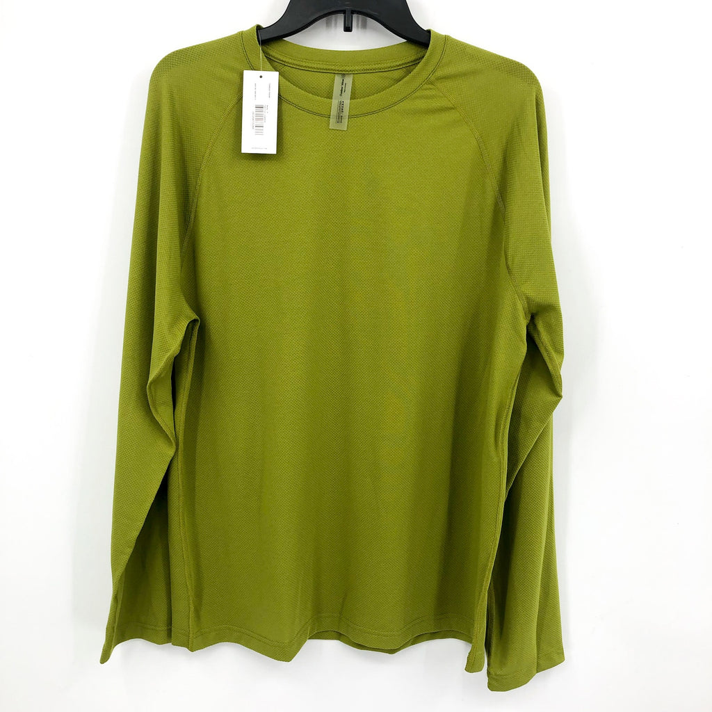 OUTDOOR VOICES Men's FastTrack Longsleeve Tshirt Medium Mossy Green Crewneck NWT