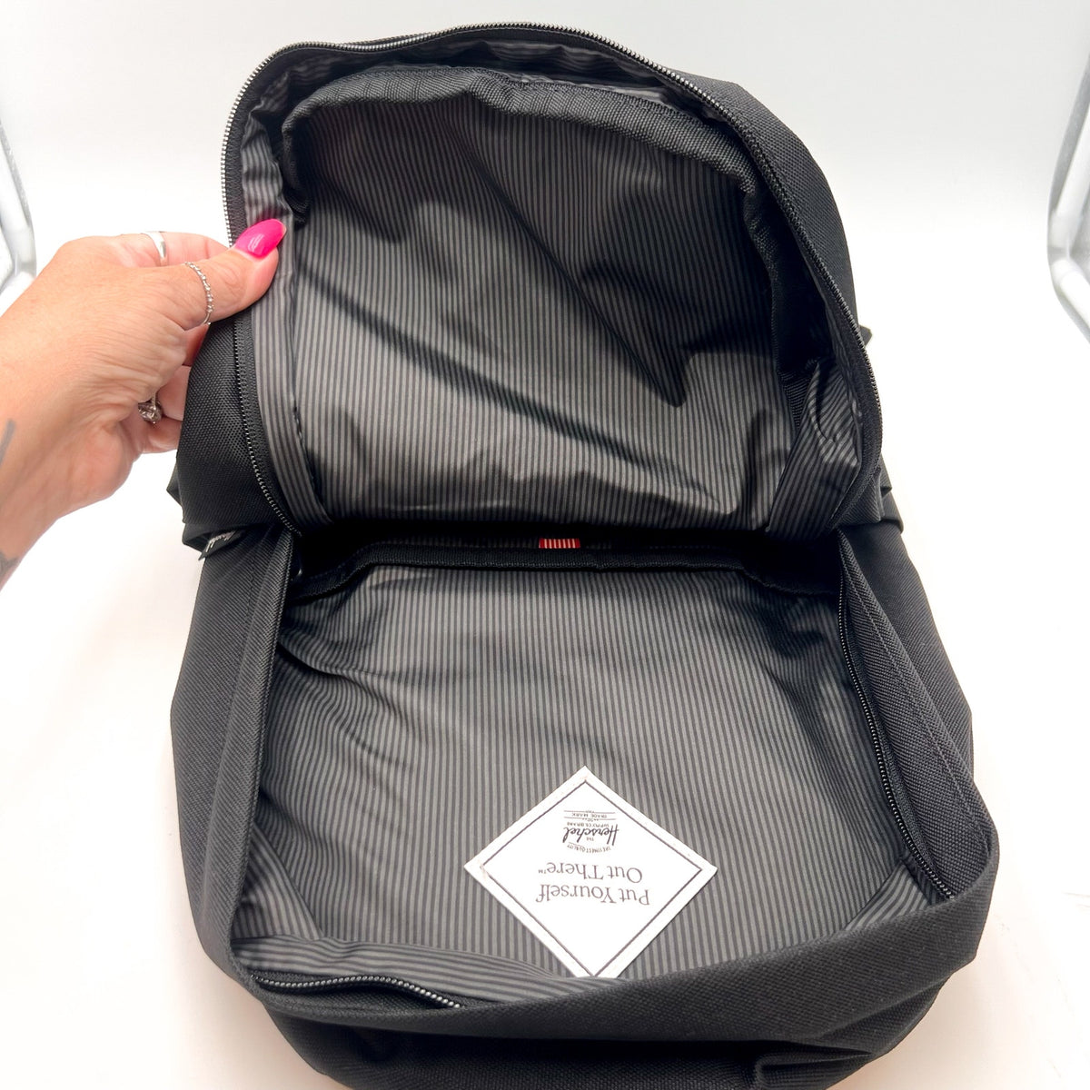 HERSCHEL SUPPLY CO. Heritage Laptop Travel Backpack One Size Black Tonal NWT