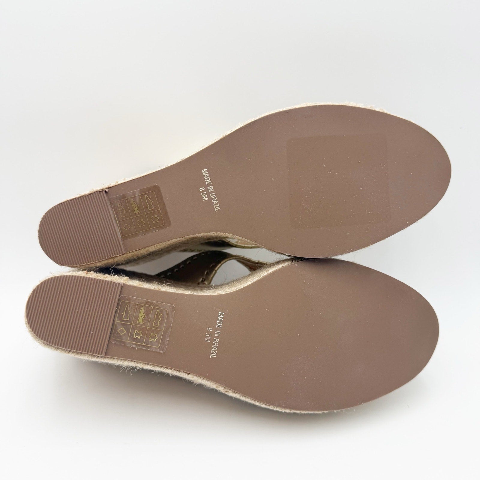 Jack Rogers Womens Rowan Espadrille Sandals Size 8.5 Platinum Gold Leather NWOB
