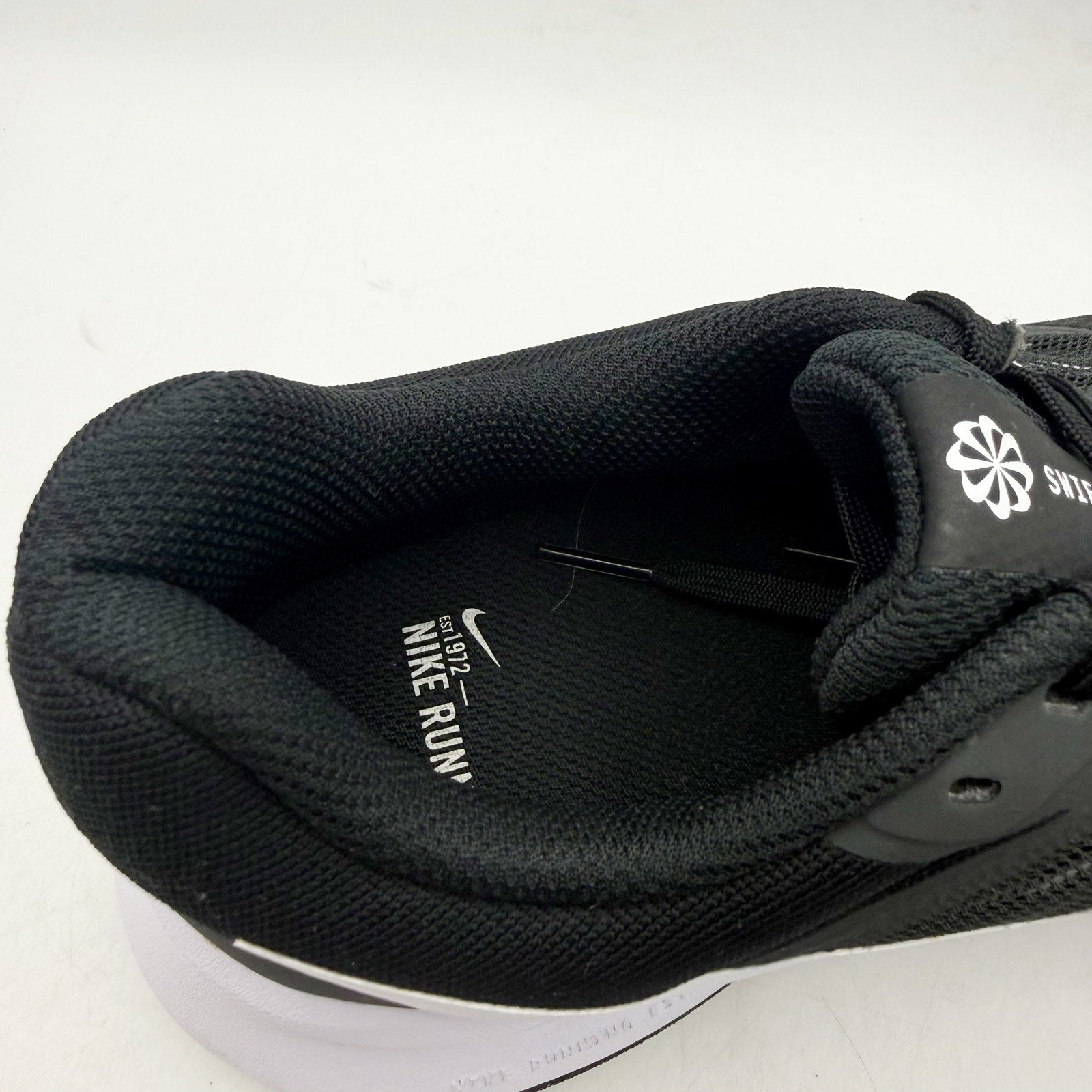 Nike Mens Run Swift 3 Running Sneakers US 9.5 Wide Black White Athletic NWOB