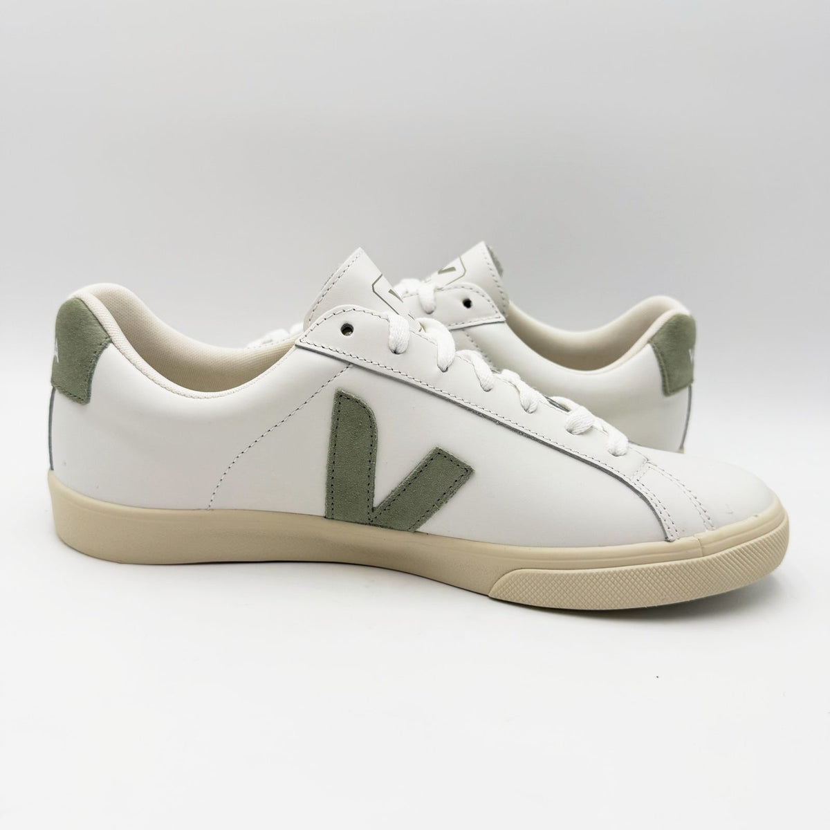 Veja Esplar Logo Casual Sneakers Womens 11 Mens 9 EU 42 White Green Leather NIB