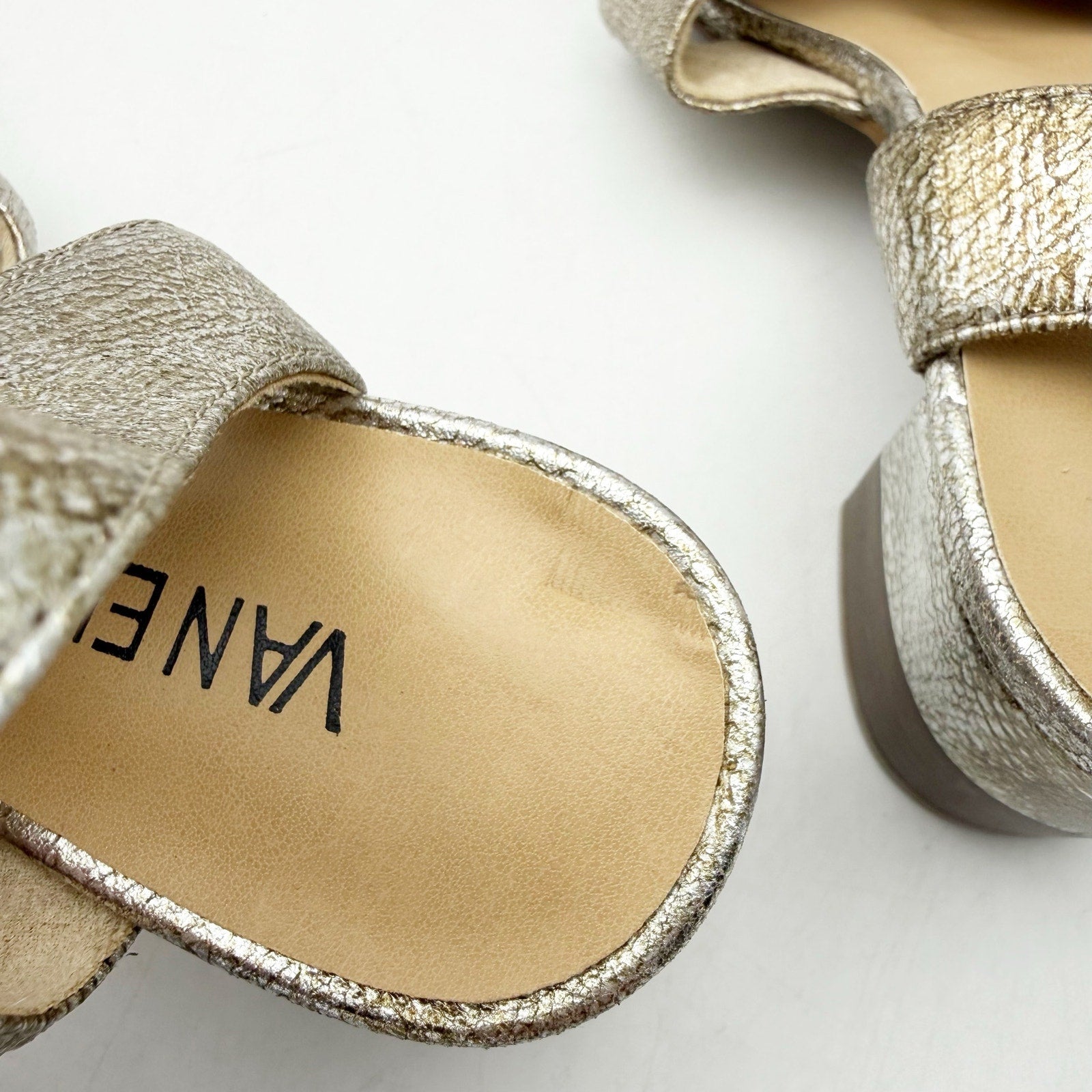 Vaneli Womens Moral Heeled Sandals US 7 M Metallic Gold Leather NWOB