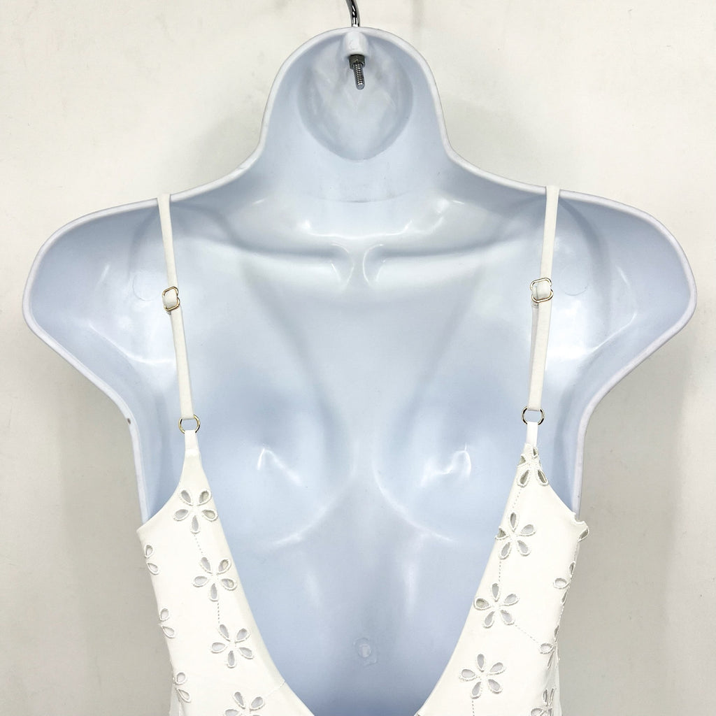 BEACH RIOT Reese Eyelet One Piece Swimsuit Small White Magnolia V-Neck NWT