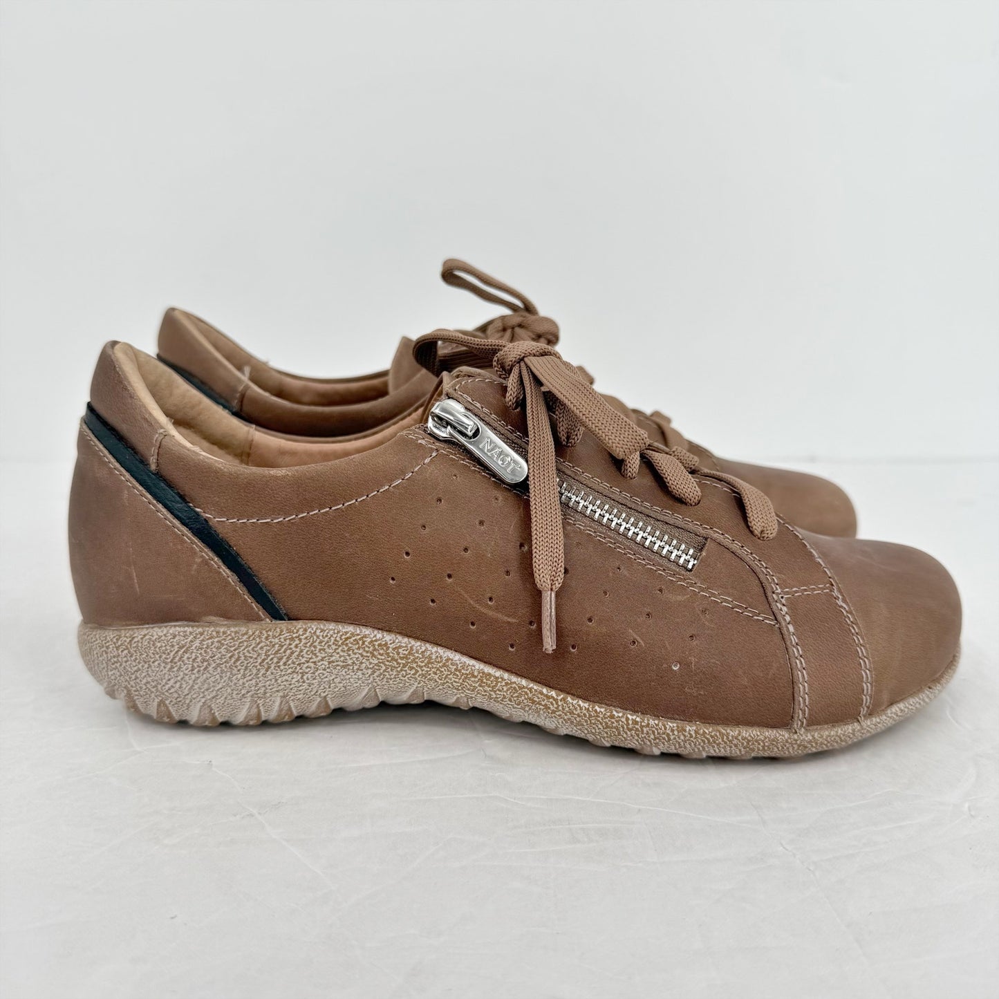 NAOT Womens Moko Oxford Sneakers EU 39 US 8 Brown Leather Slip Resistant NWOB