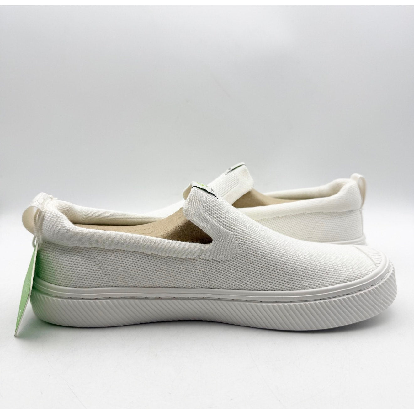 Cariuma IBI Slip On Sneakers Womens 8.5 Mens 7 All White Knit Bamboo NIB
