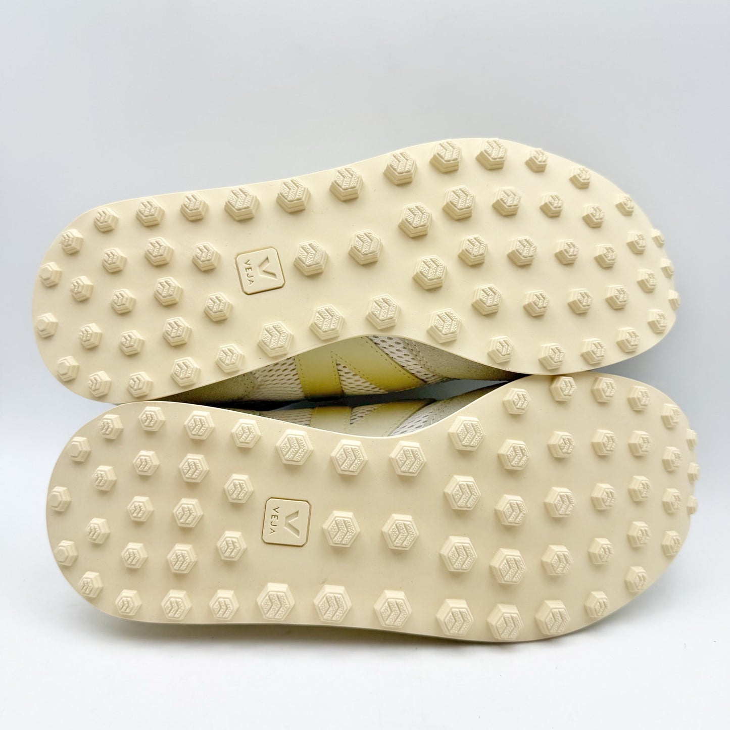 Veja Womens Rio Branco Sneakers US 7 EU 38 Tan Beige Suede NWOB