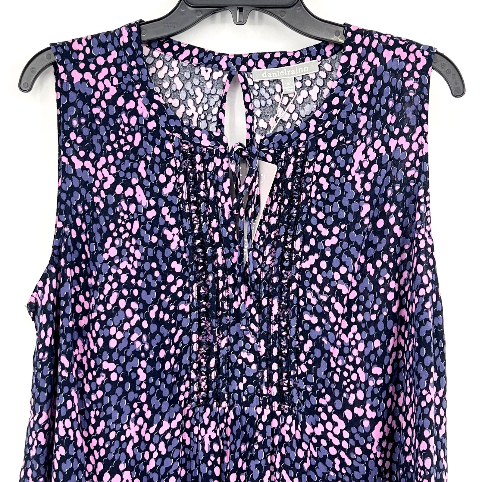 DANIEL RAINN Women's Sleeveless Blouse 3X Purple Pink Print Tie-Front NWT