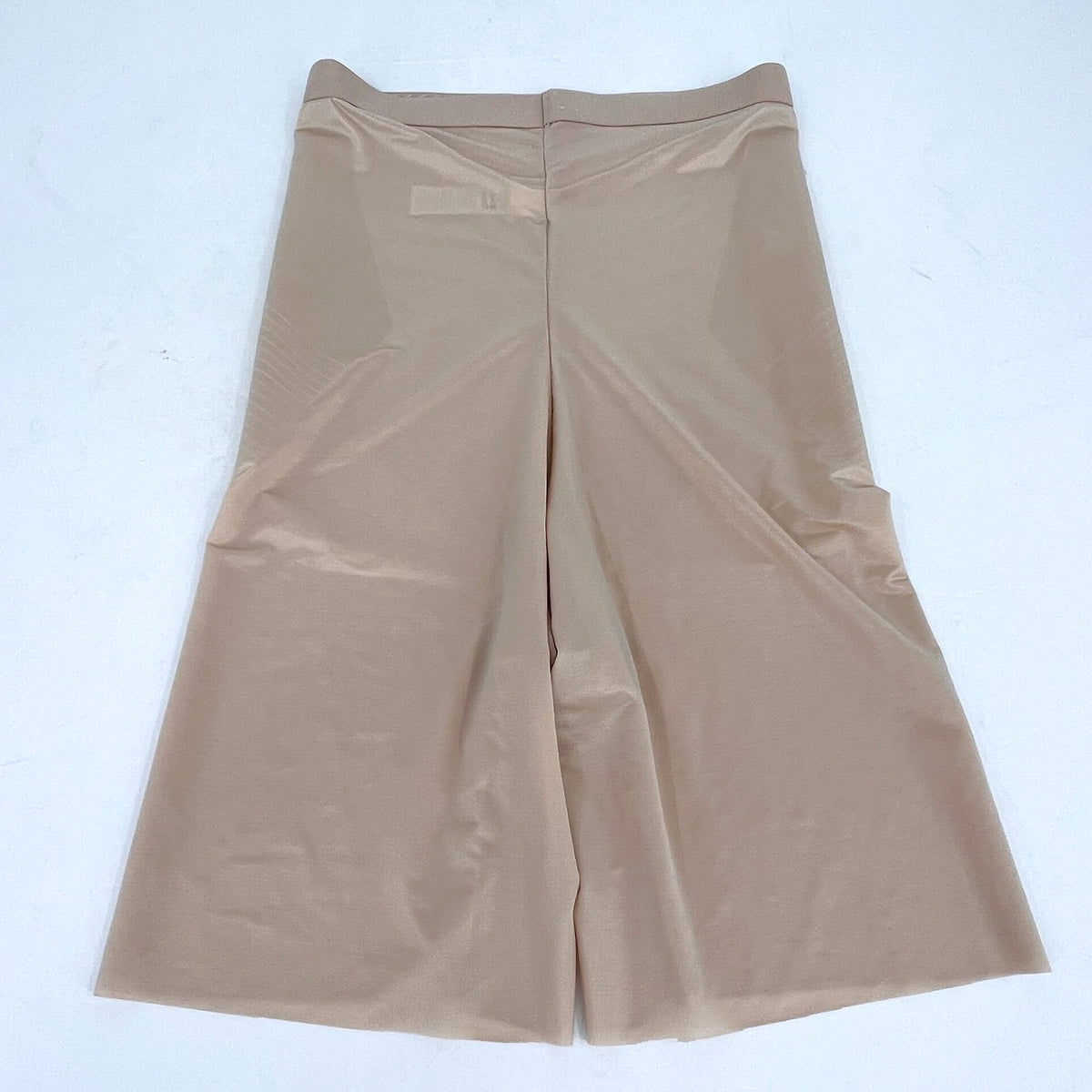 SPANX Invisible Shaping High Waisted Mid Thigh Shorts Small Champagne Beige NWT