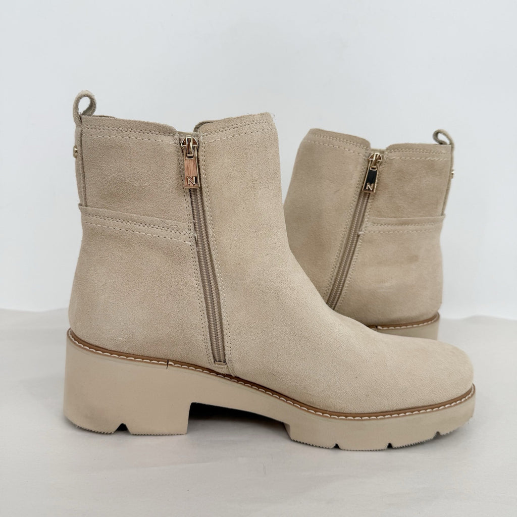 Naturalizer Womens Darry Platform Ankle Booties Size 12 WIDE Beige Suede NWOB