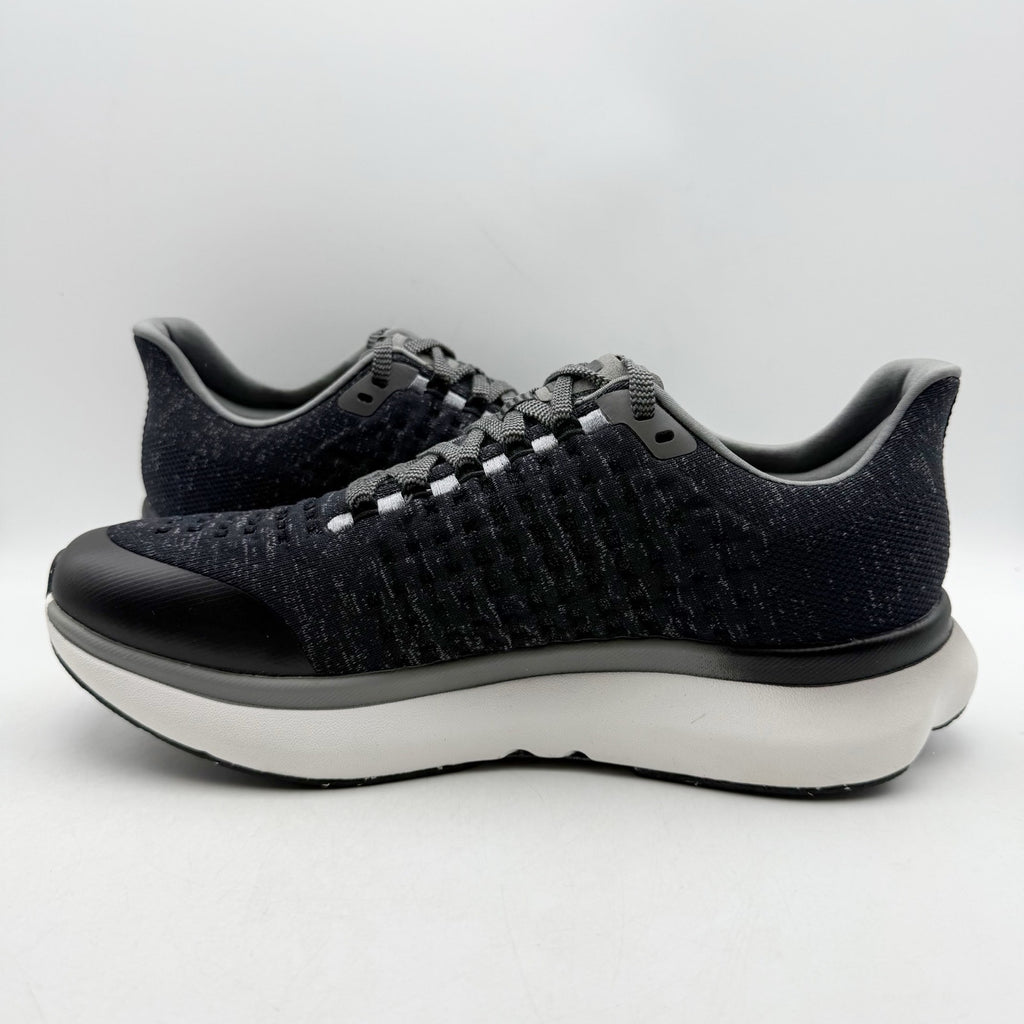 Rabbit Mens Dream Chaser Running Shoes Size 10 Black White Athletic Sneaker NIB