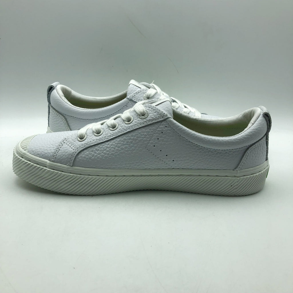 Cariuma Womens OCA Low Casual Sneakers Size 10 White Premium Leather NIB