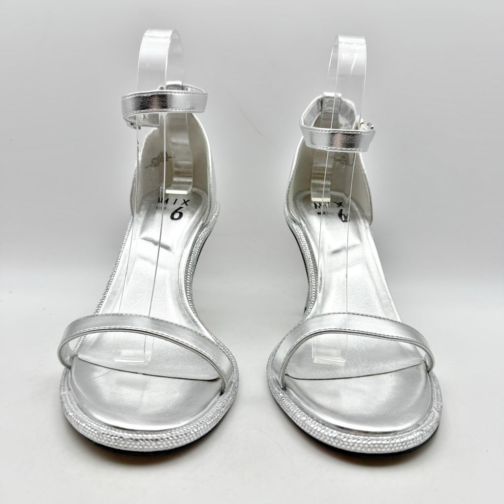 Mix No. 6 Womens Boniti Heeled Sandals Size 8.5 Wide EU 38.5 Silver NWOB