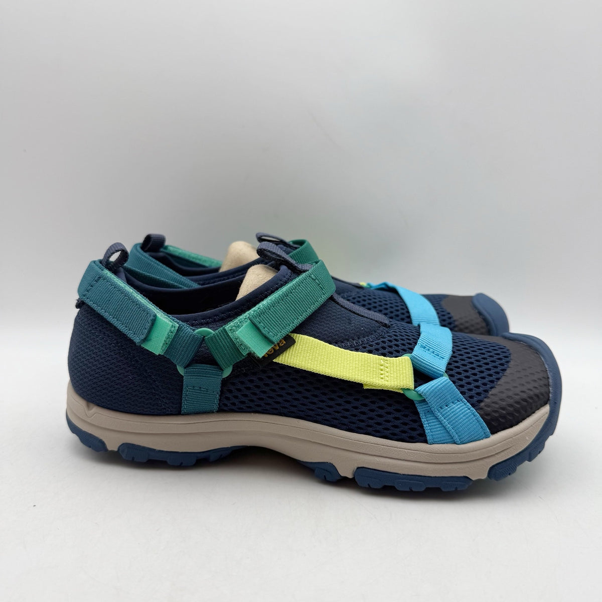 TEVA Kids Outflow Universal Sandals Youth 5 Navy Blue Green Water Shoes NIB