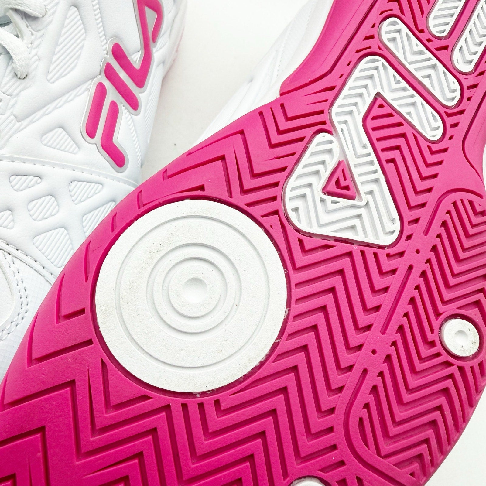 FILA Womens Double Bounce 3 Pickleball Athletic Shoe Size 9 EU 40 White Pink NIB