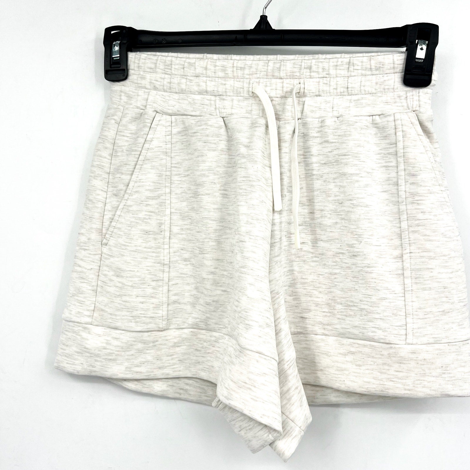 VARLEY Women's Atrium High Rise Shorts XS Ivory Marl 4.5" Inseam DoubleSoft NWT