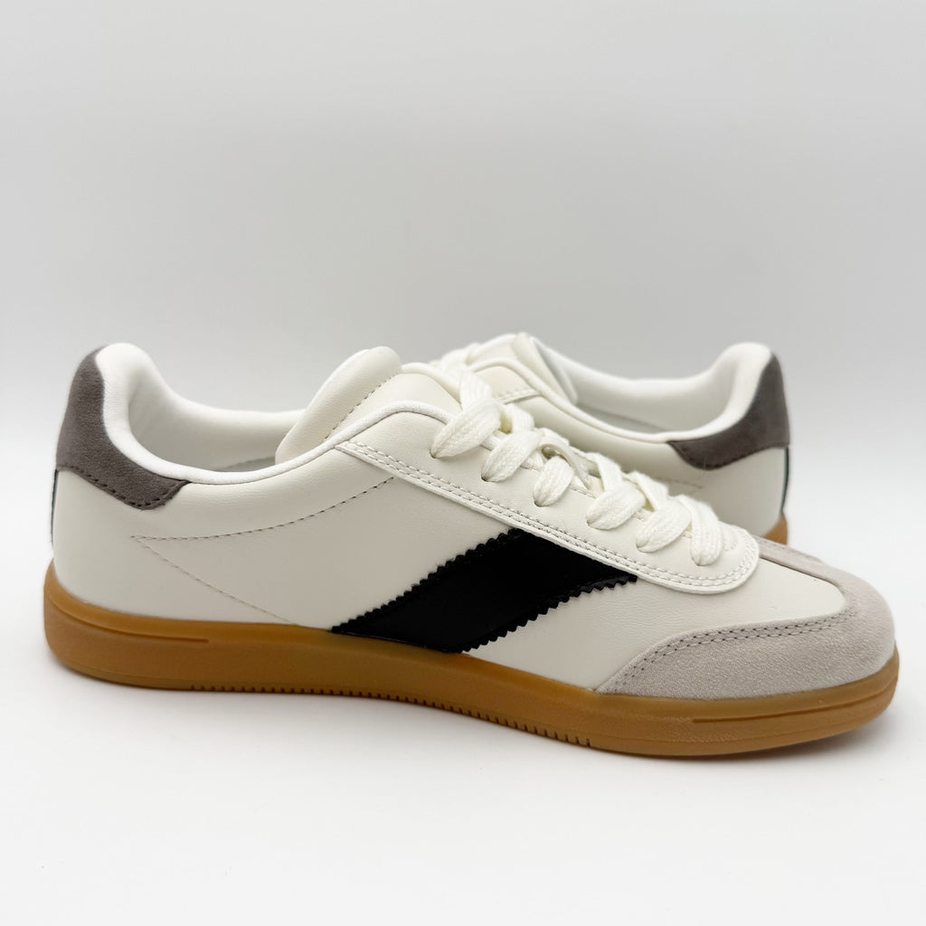 Universal Thread Womens Spencer Fashion Sneakers Size 6 White Black NWOB