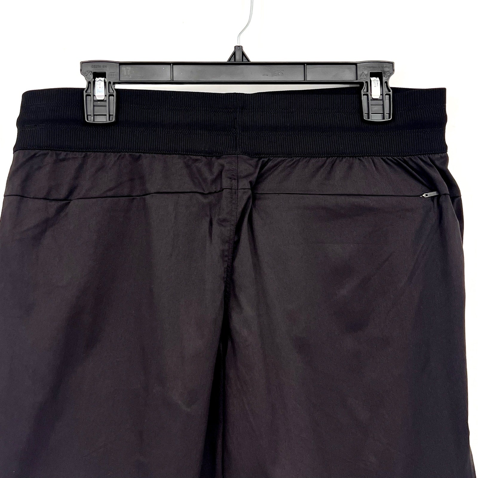 THE NORTH FACE Women's Aphrodite Motion Bermuda Shorts Large Black NWT