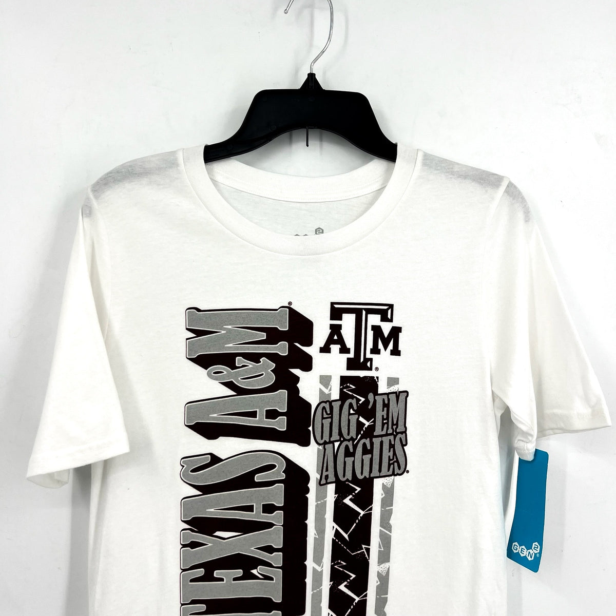 GEN 2 Kids Texas A&M Duster Graphic T-shirt Large White Short Sleeve NWT