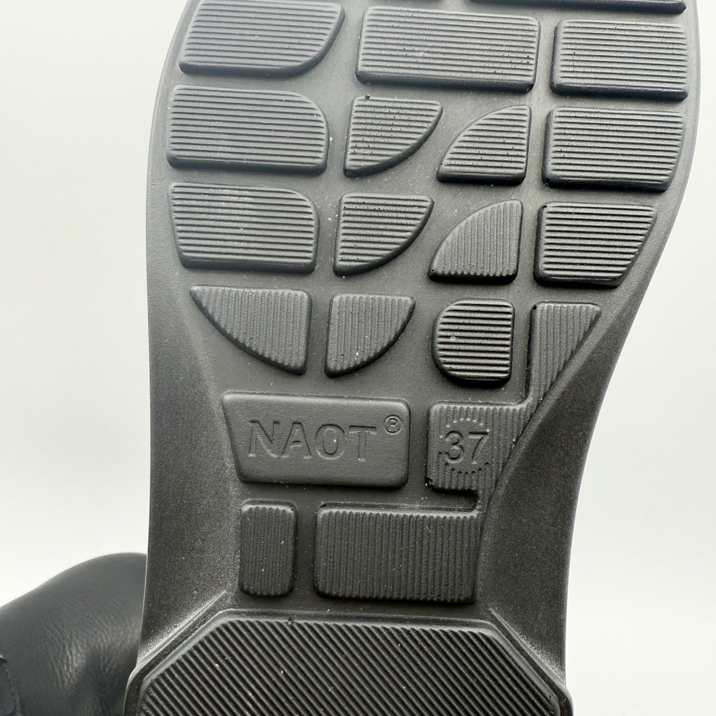 Naot Womens Castera Boots EU 37 US 6-6.5 Black Suede NWOB