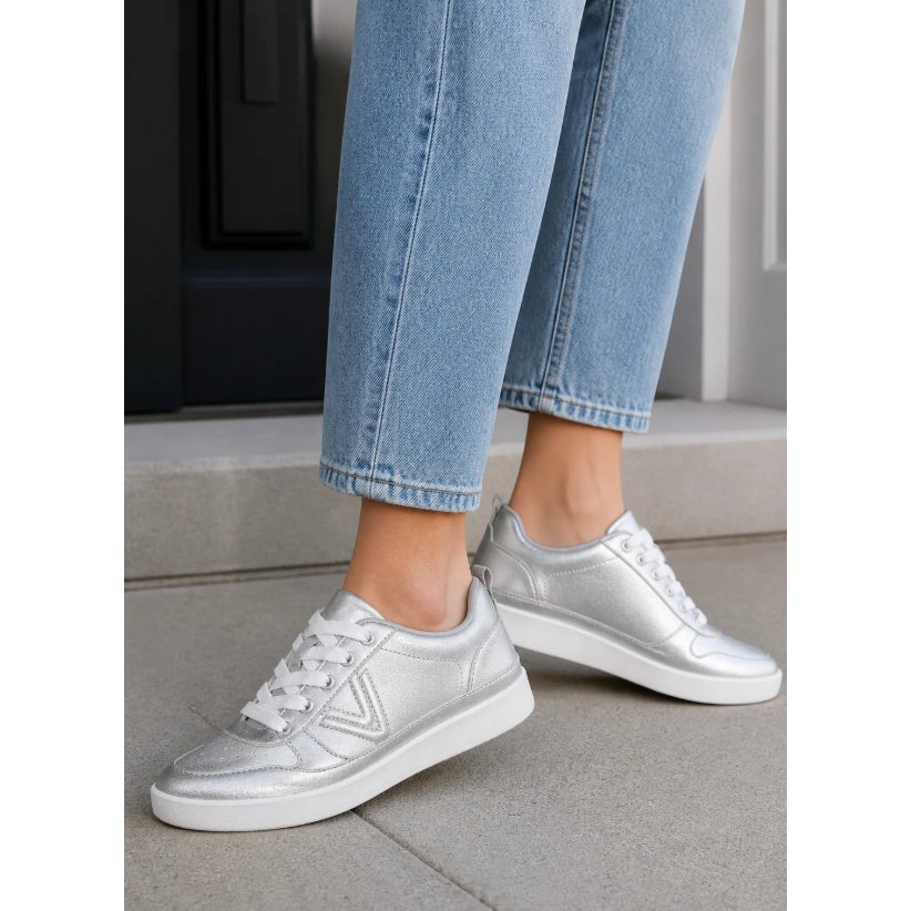 Vionic Womens Elise Casual Sneakers Size 8.5 EU 39 Silver Leather NIB