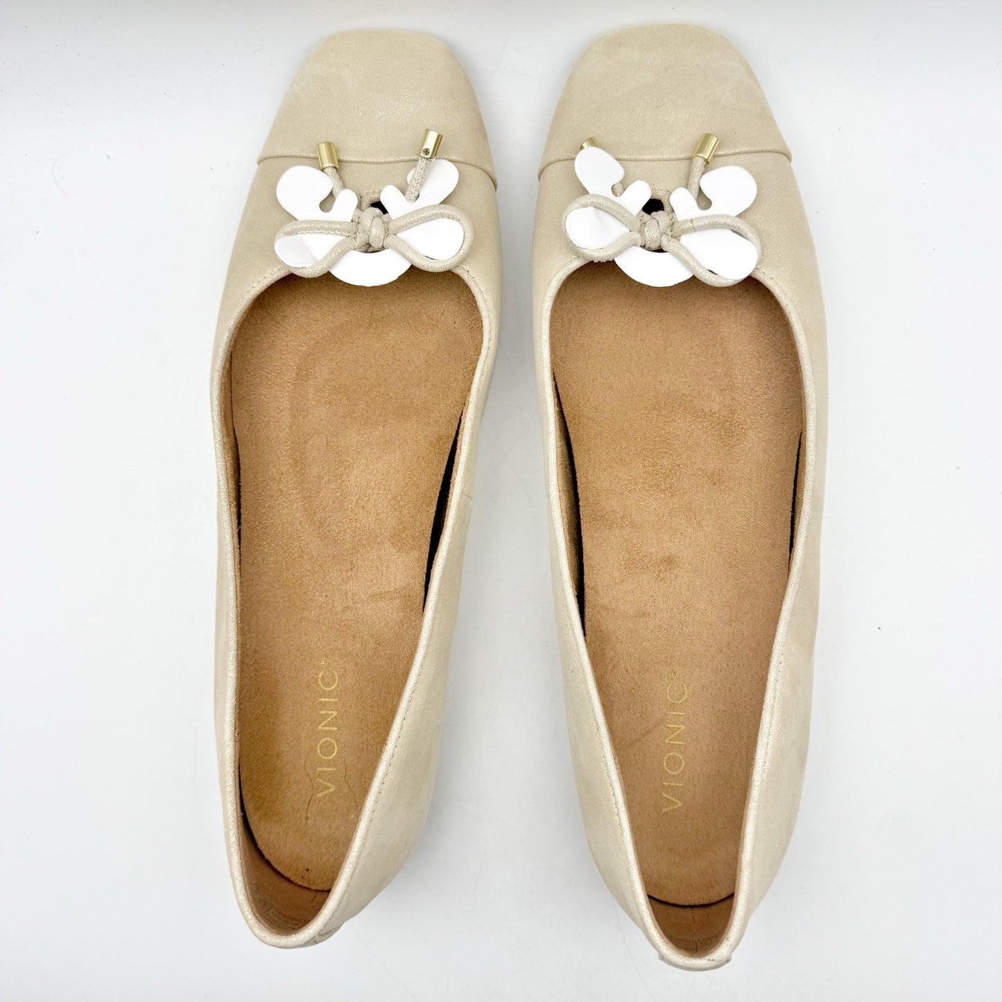 VIONIC Womens Klara Flats US 13 M EU 45 Gold Metal Leather